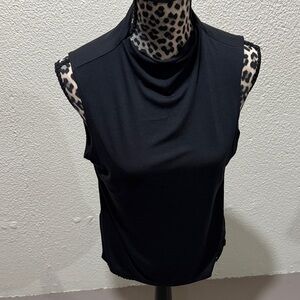 Leo & Nicole Elegant Black Muscle Tee